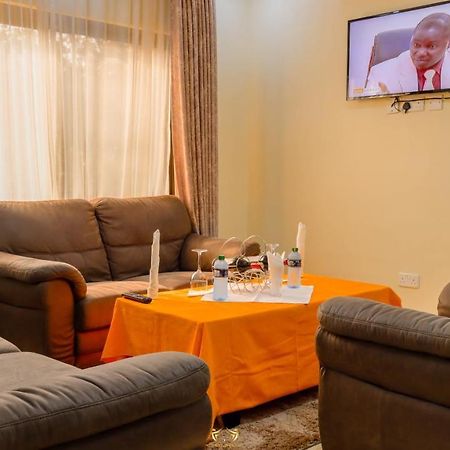 Millsview Hotels In Кисуму Экстерьер фото