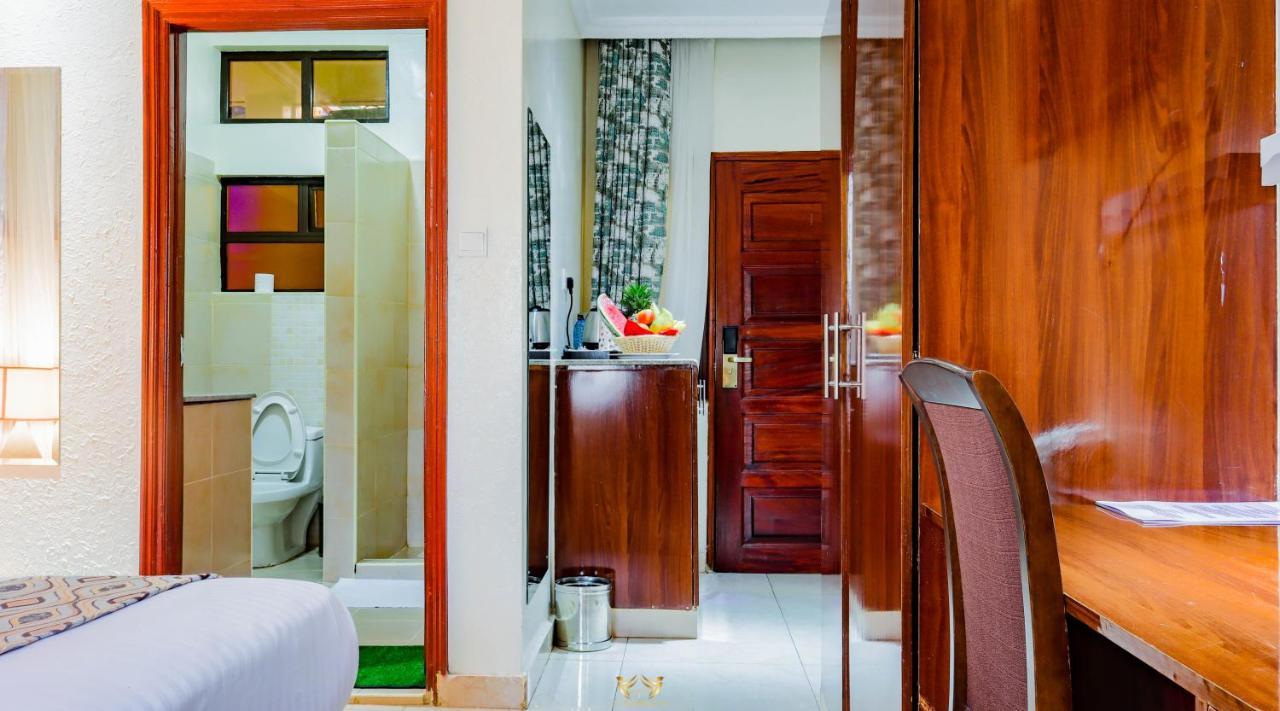 Millsview Hotels In Кисуму Экстерьер фото
