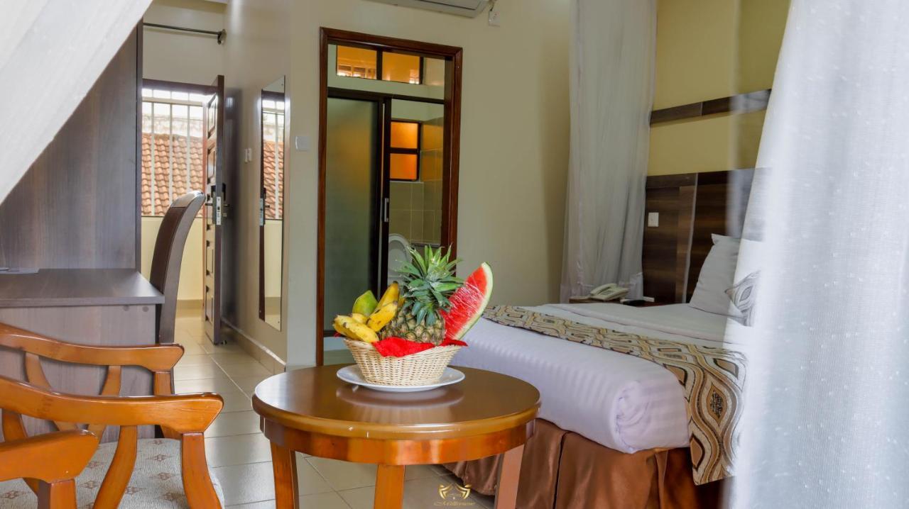Millsview Hotels In Кисуму Экстерьер фото