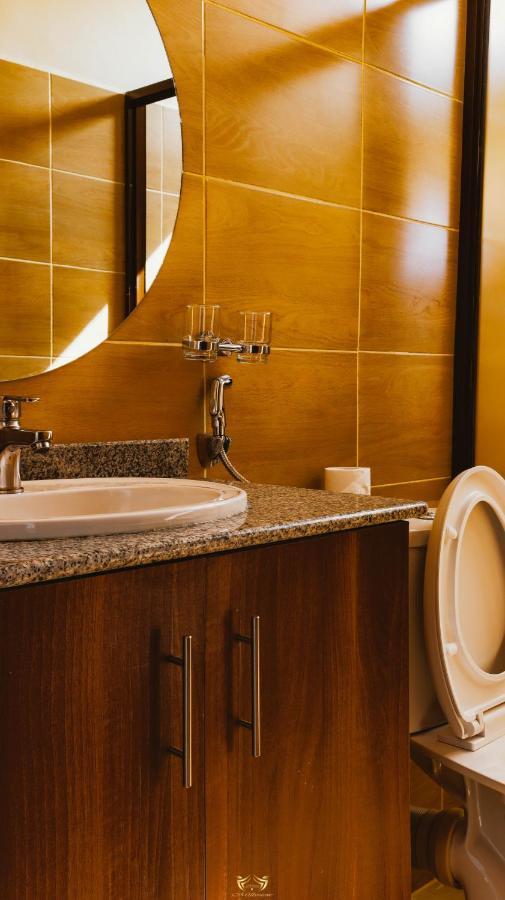 Millsview Hotels In Кисуму Экстерьер фото